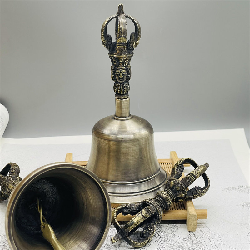 青铜五股金刚铃杵佛堂法器尼泊尔手工复古纯铜铃铛摇铃唤醒铃摆件