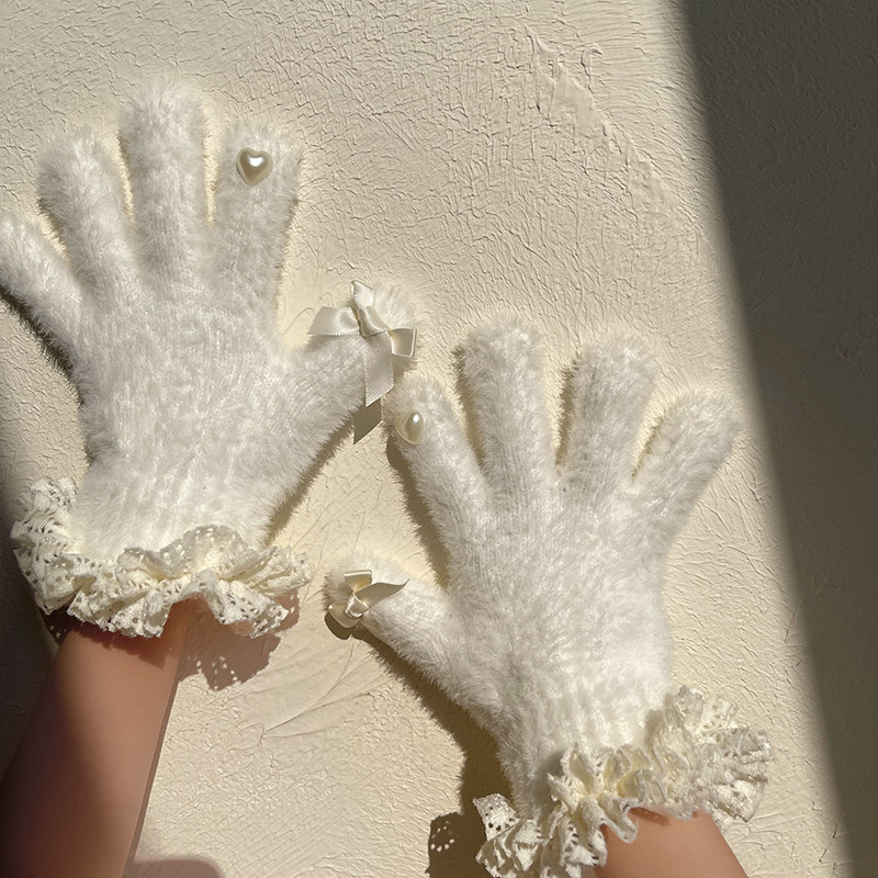 欠酱baby冬季新品羊毛花边蝴蝶结爱心女儿童宝宝獭兔毛保暖手套