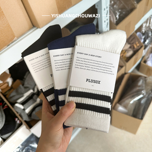 情侣款 男女可穿 百搭三杠潮袜运动袜JK学院风中筒棉袜黑白袜子