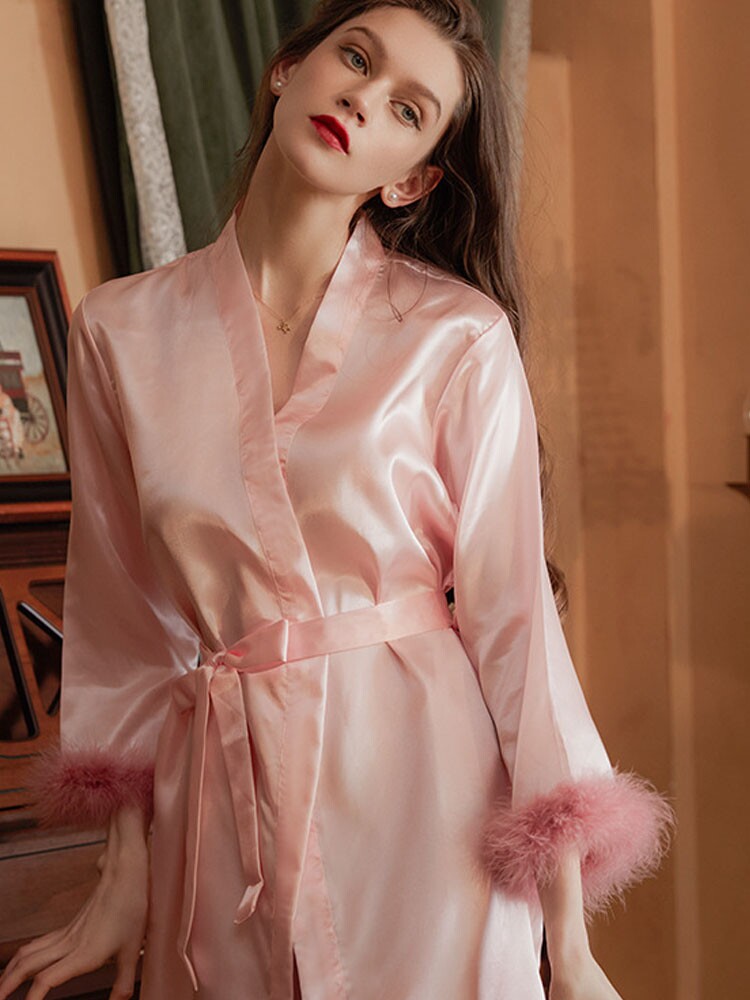 SUMMER RED BRIDAL FEATHER HEM MORNING GOWN VERSATILE BRIDESMAID COSMETICS WEDDING DRESSING GOWN SEXY LUXURY PAJAMAS
