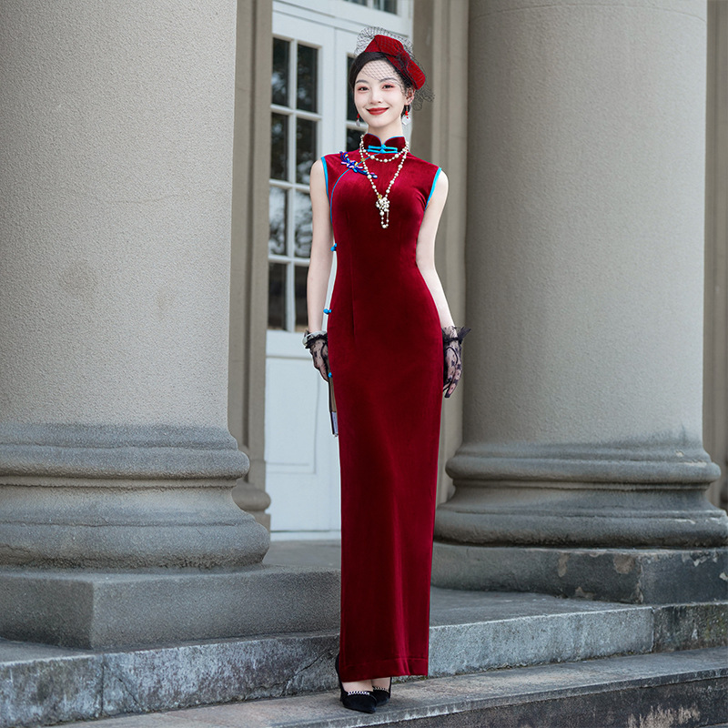 红色旗袍女2025新款中国风新中式改良高端优雅气质舞台表演出服秋