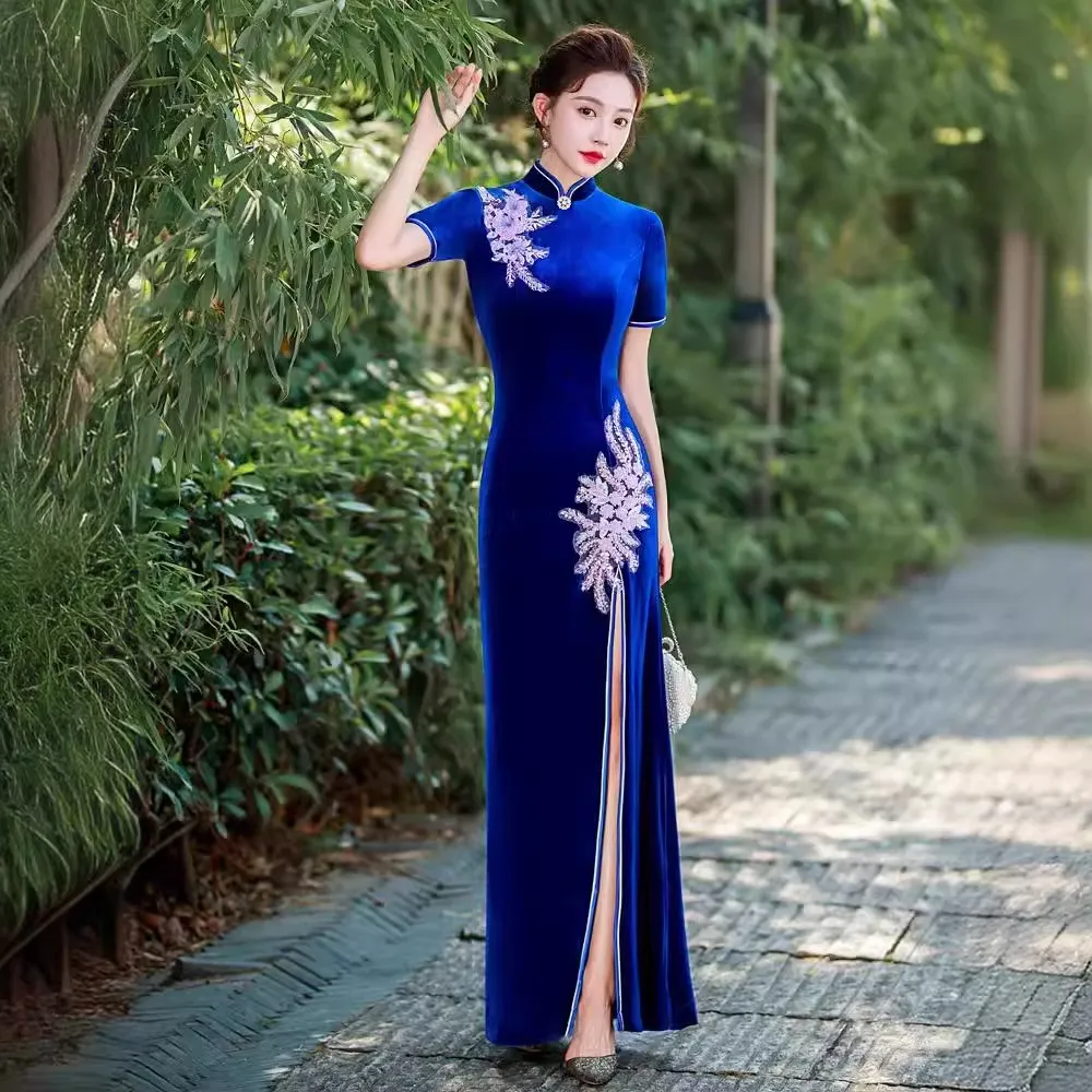 2024新款金丝绒走秀旗袍时尚大气舞台表演演出服改良优雅气质旗袍