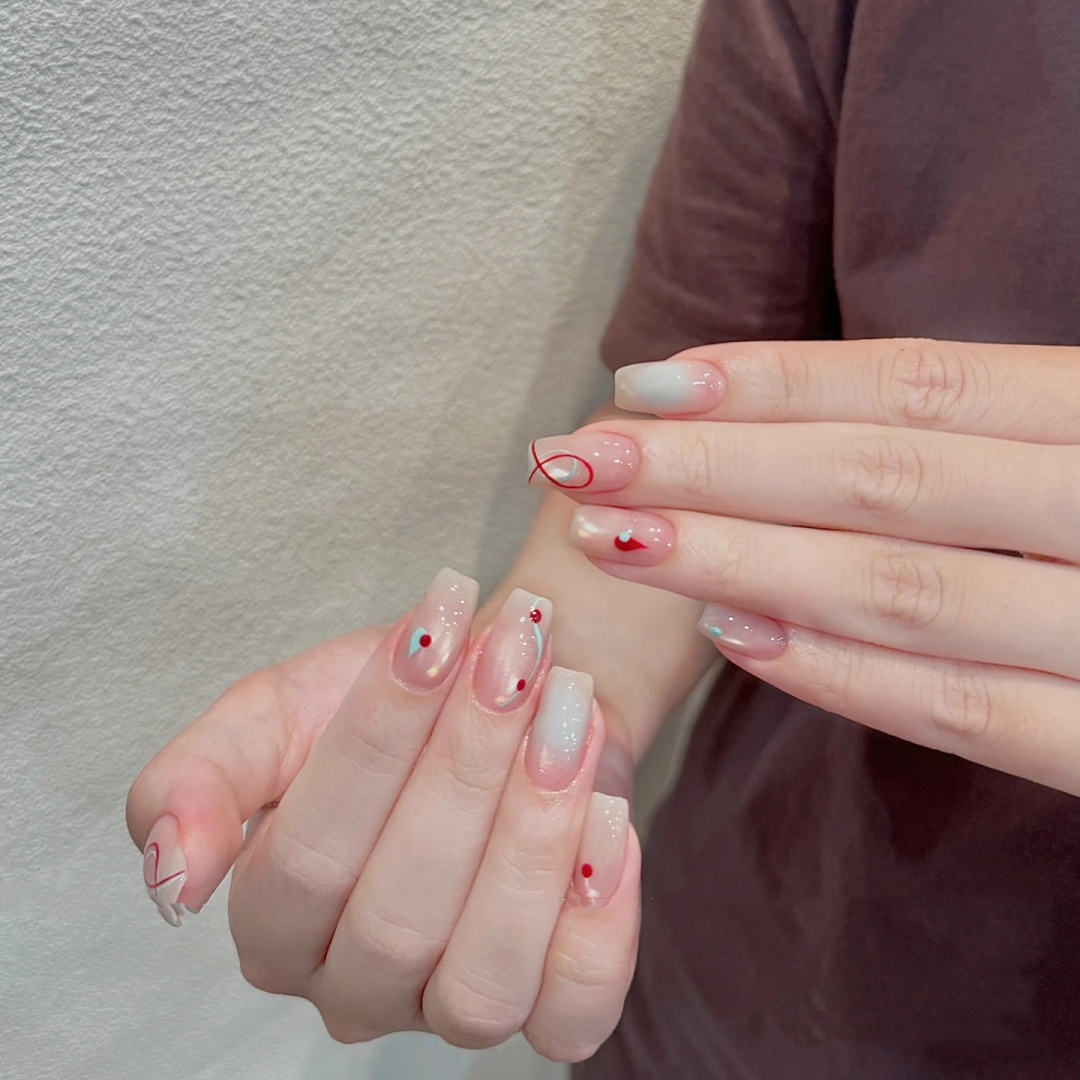 手工定制成品穿戴甲手工简约高级感显白光疗可拆假指甲贴孕妇新娘