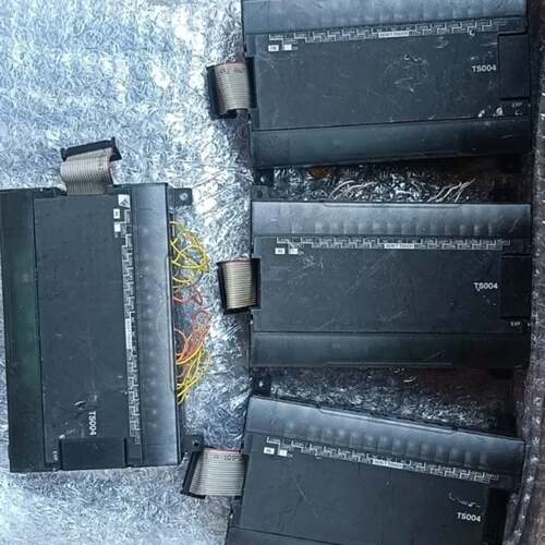 可议价cp1w-ts004功能好，如图。