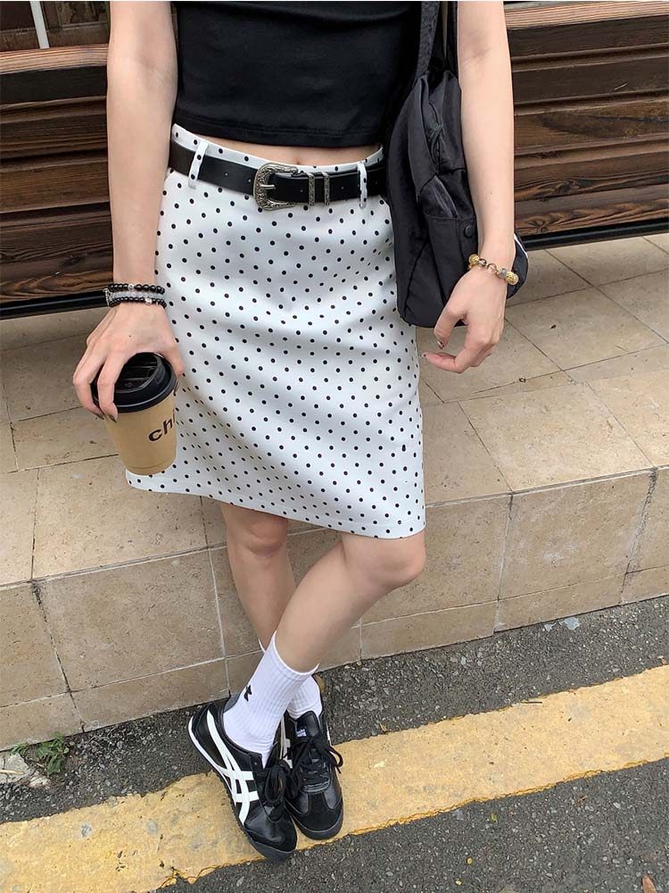 白色波点中长半身裙春夏新款高腰修身百搭a字裙子学院风显瘦中裙