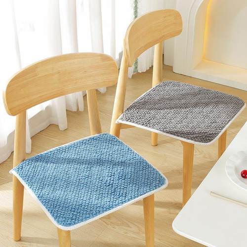 椅垫学生加厚毛绒坐垫椅子座垫凳子防滑四季久坐办公室屁股家用垫