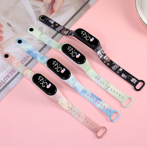 小清新爱心学生防水运动手表