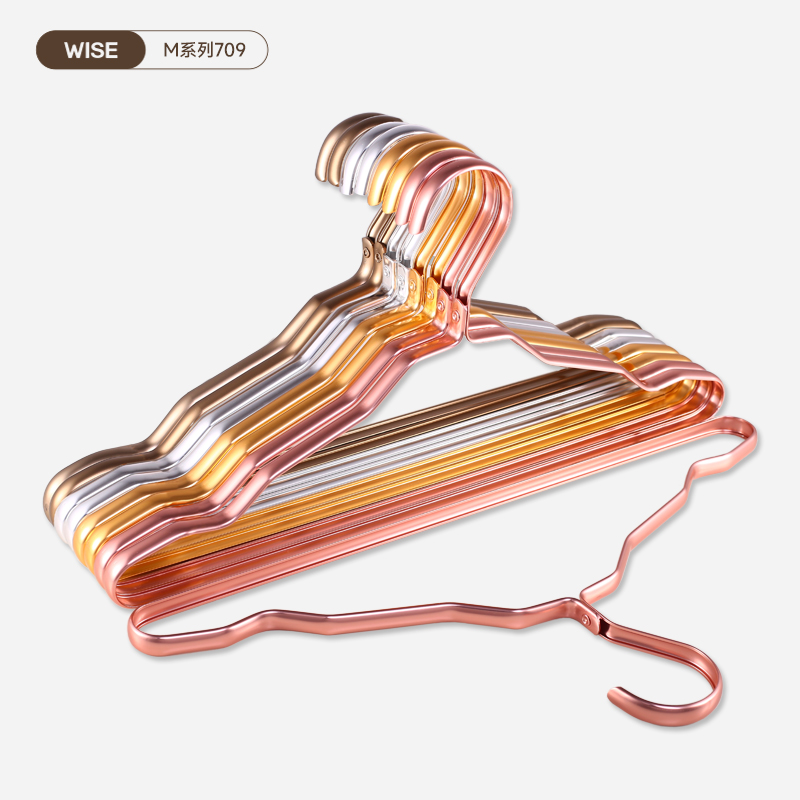 衣架无痕轻奢挂衣家用加宽太空铝合金衣柜衣服架子服装店衣挂衣撑在类目 收纳整理, 衣物洗/晒/护理用具, 金属衣架中 - 来自Buy2taobao.com提供专业的淘宝代购服务