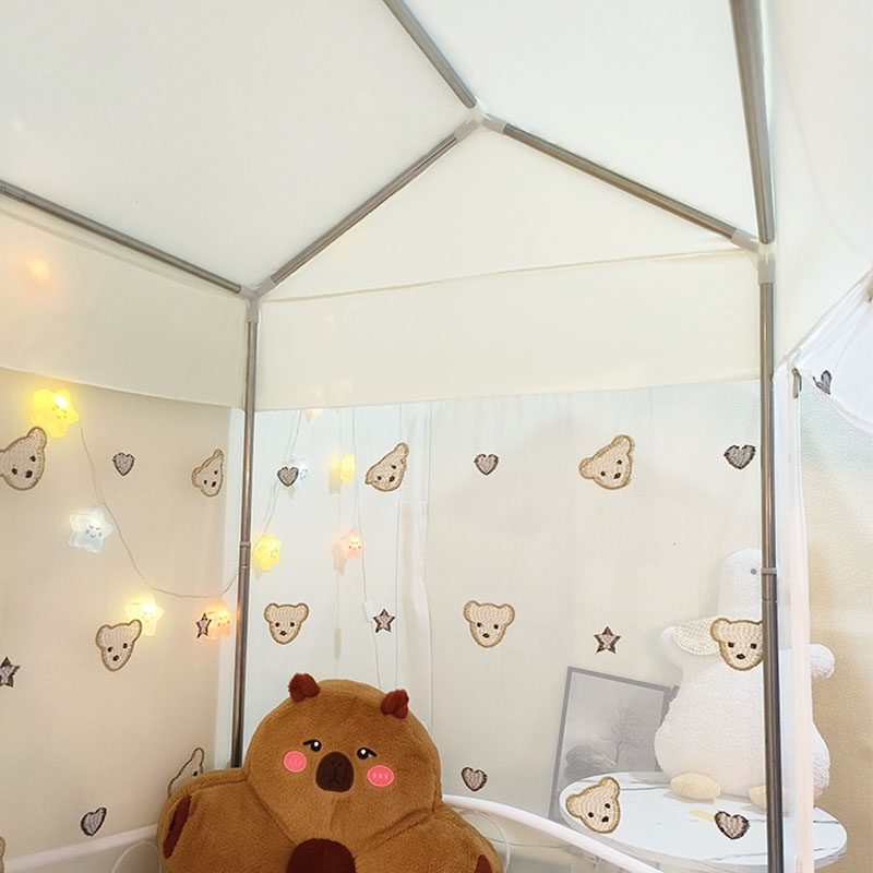 刺绣图案拼接床小床尖顶儿童蚊帐