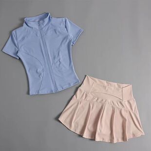 运动套装女修身显瘦速干瑜伽服上衣短袖普拉提训练跑步羽毛网球裙