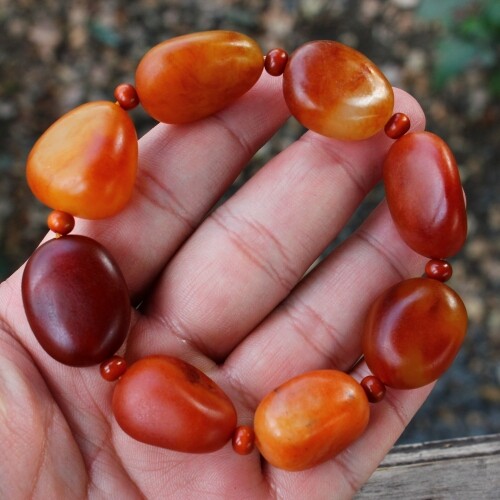 天然新疆和田玉白玉红沁籽料原石原料手链手串送证书