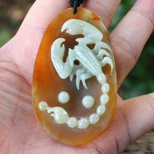 收藏级老坑冰种黄翡蜜糖黄翡翠A货蝎子挂件富甲一方吊坠送证