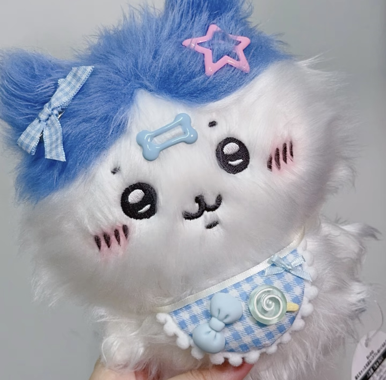 小红书爆款可爱chiikawa吉伊炸毛玩偶公仔礼物毛绒玩偶睡觉抱枕