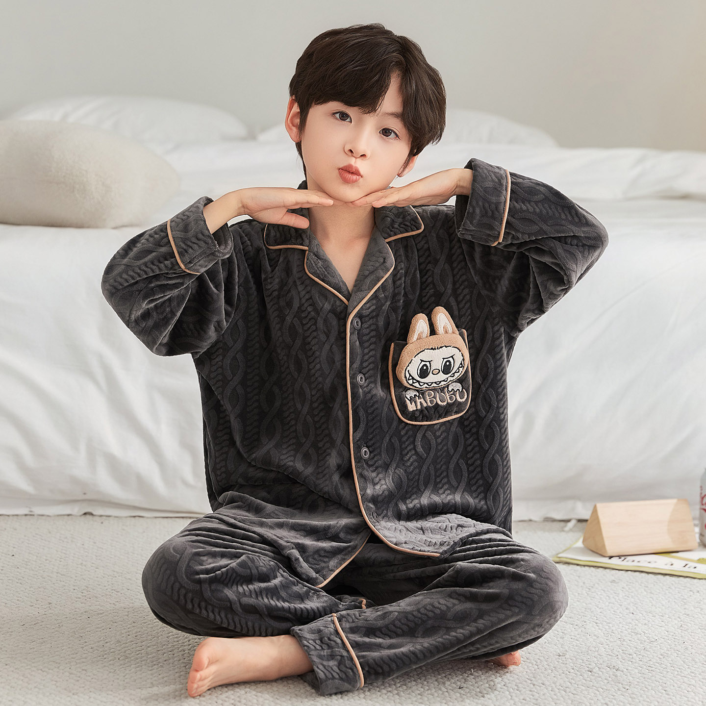 加厚海岛绒男孩12-15岁家居服