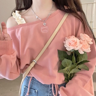 Rich Girl 露肩小心机上衣日系软妹可爱木耳边学生韩版宽松卫衣女