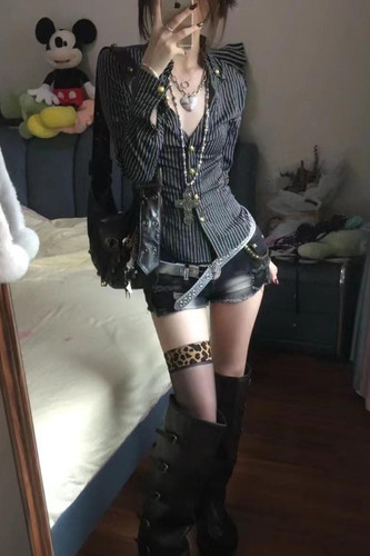 姐感修身低领条纹烫金印花翻领长袖衬衫女亚文化秋季新款y2k上衣