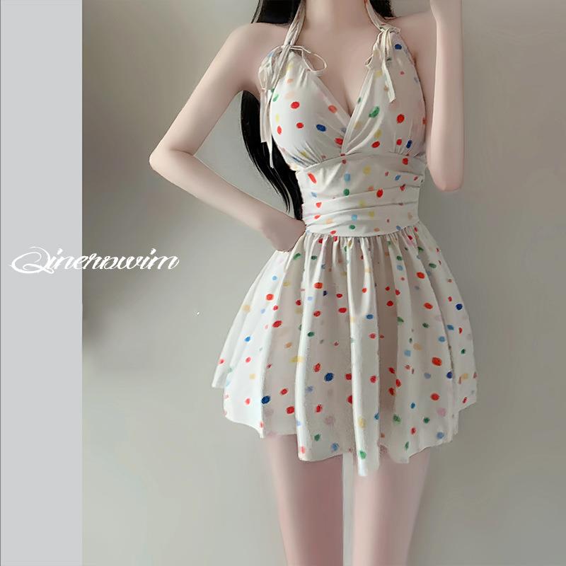 泳衣女款连体裙式小清新波点纯欲性感露背显瘦高腰泡温泉泳装