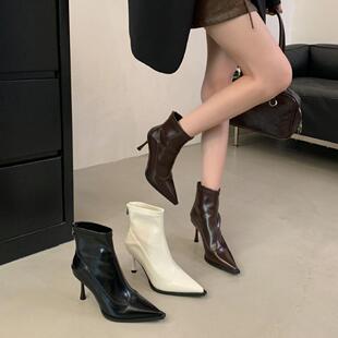 黑色气质高跟短靴女2025秋冬新款细跟尖头女式皮靴百搭短款马丁靴