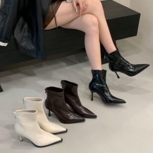 黑色高跟短靴女2025秋冬新款欧美高级感尖头细跟裸靴后拉链瘦瘦靴