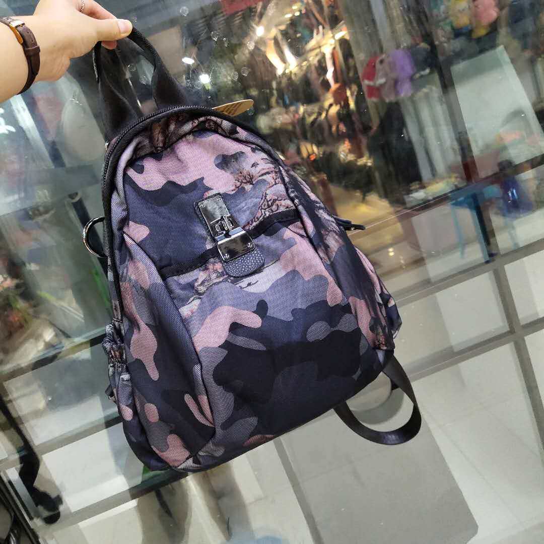 大容量女包包背包吉莉安新款牛津纺印花双肩包旅游挎包布包单肩包