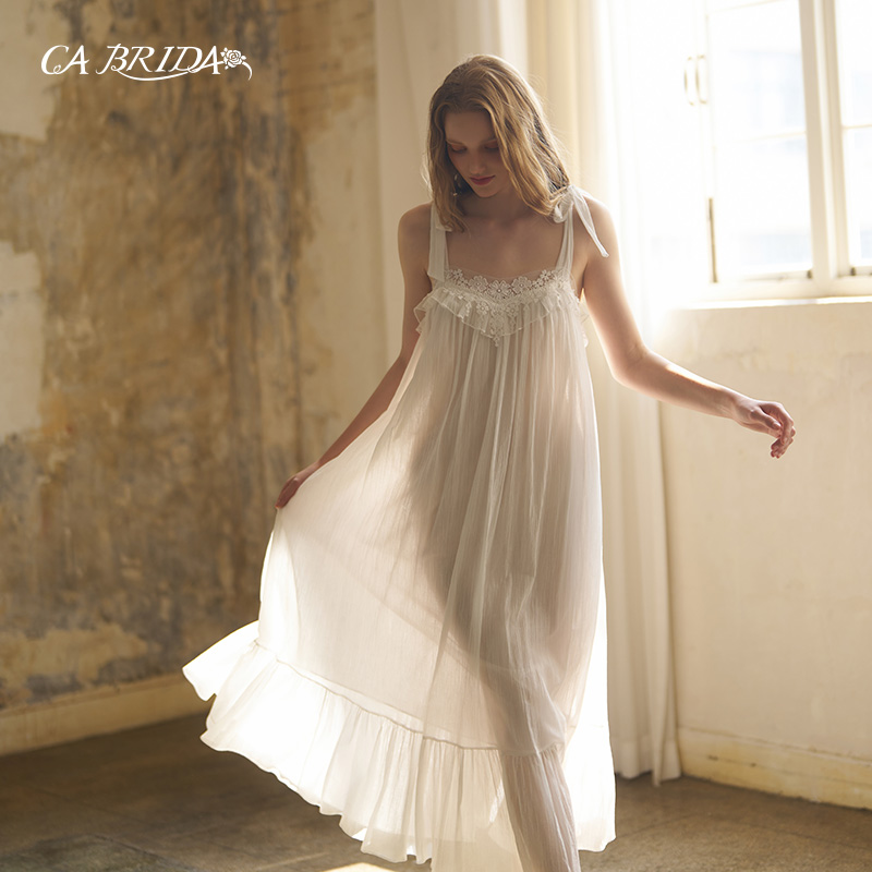 CA BRIDA【夏日告白】新品仙女风法式皱棉复古风蕾丝吊带裙P119C2