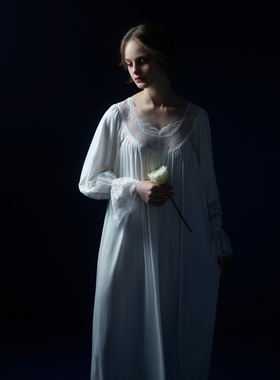 CA BRIDA【白玫瑰】新品法式经典蕾丝领莫代尔长袖裸感睡裙M914C1