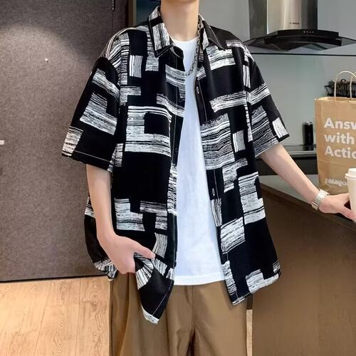 潮流条纹复古宽松大码短袖衬衫男