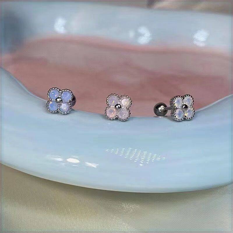 浅色蛋白四叶草螺丝耳钉甜美可爱学生螺丝拧扣耳骨钉百搭耳饰女,饰品/流行首饰/时尚饰品新,耳钉,淘宝优惠券,粉丝福利购,淘宝优惠卷