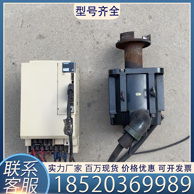 维修议价安川6KW伺服电机驱动器SGD7S-470A00A0