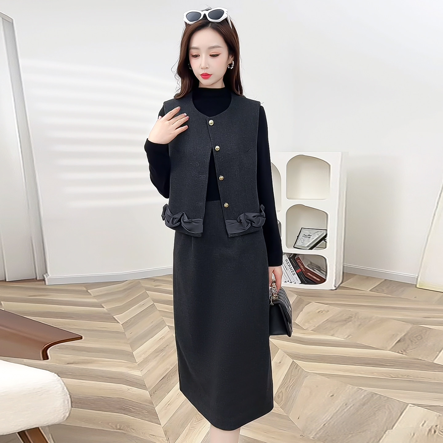 小香风套装女2025秋冬季加厚新款轻奢高级感显瘦两件套裙御姐风