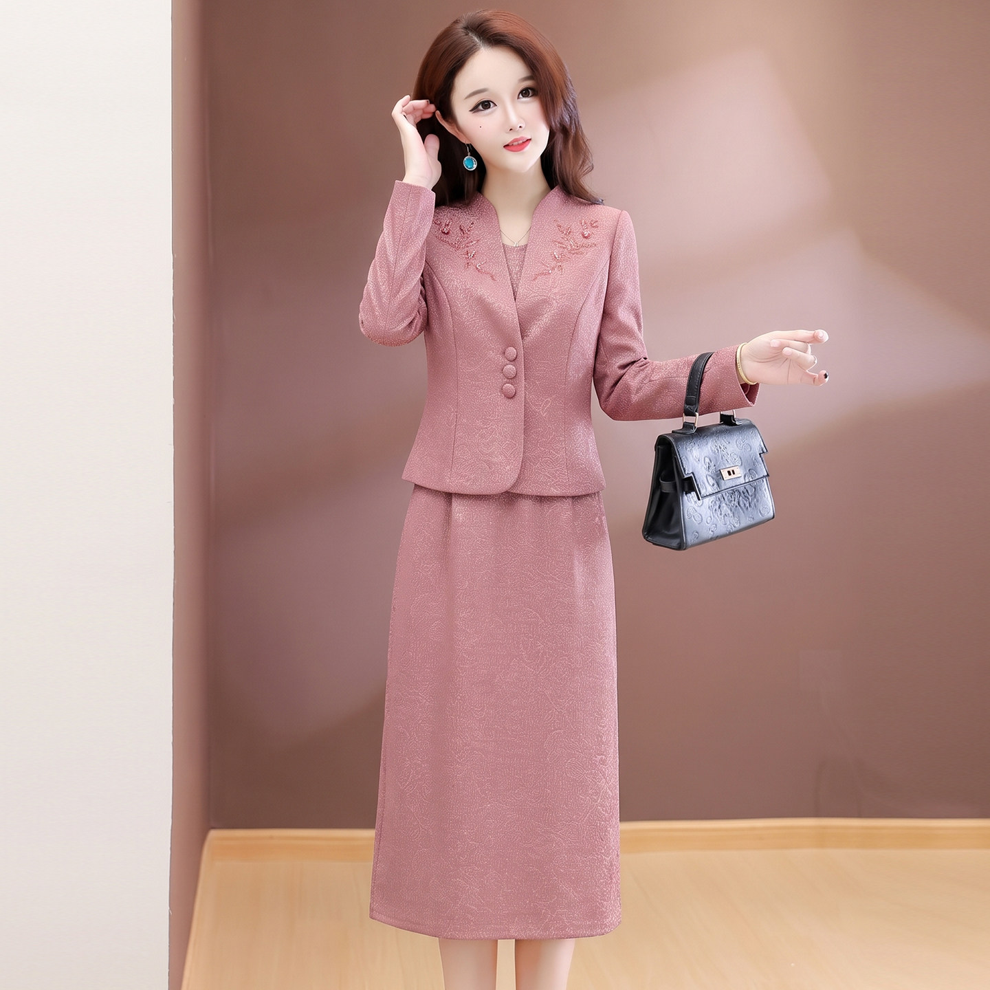 优雅减龄修身显瘦礼服两件套