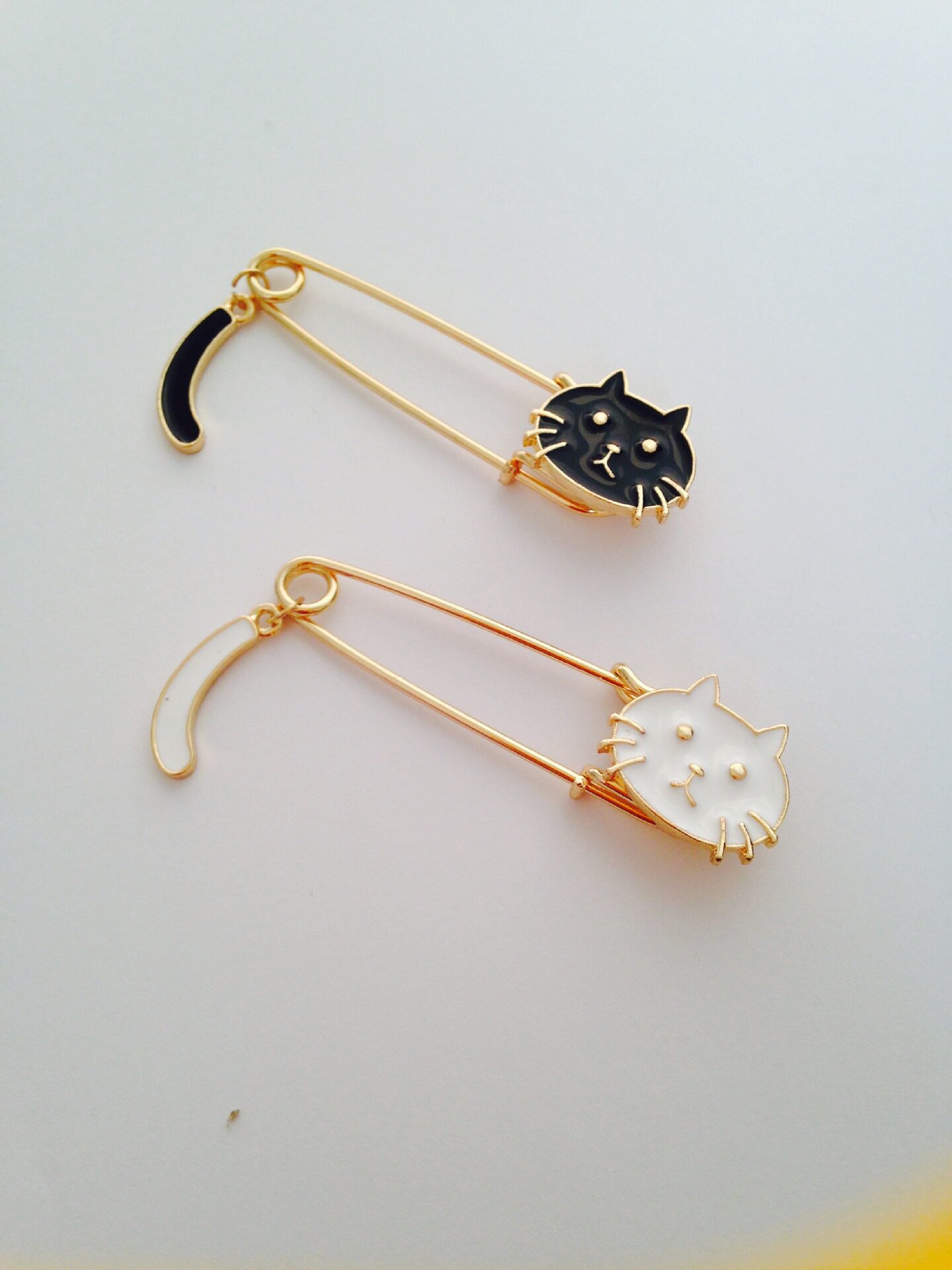 Broche femme en autre - Ref 1187103 Image 3