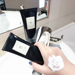 薇娅推荐 滋润手部嫩肤防裂肤质 小苍兰维他命E护手霜女补水保湿