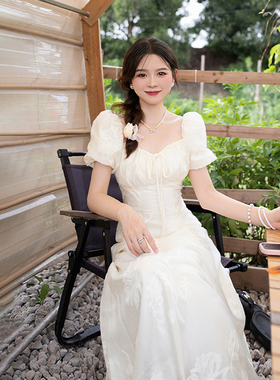 AMNANA法式方领杏色温柔风优雅气质连衣裙刺绣提花纯欲收腰仙女裙