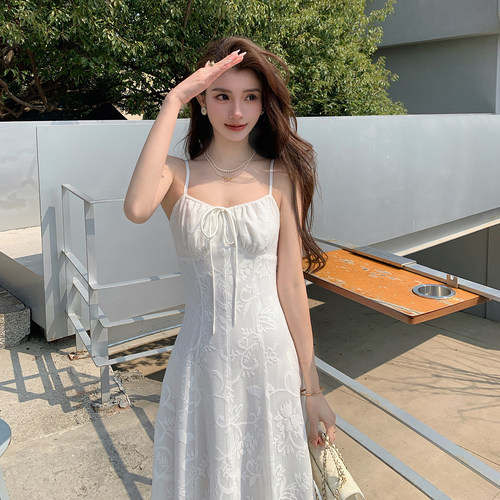 法式优雅性感吊带连衣裙女夏