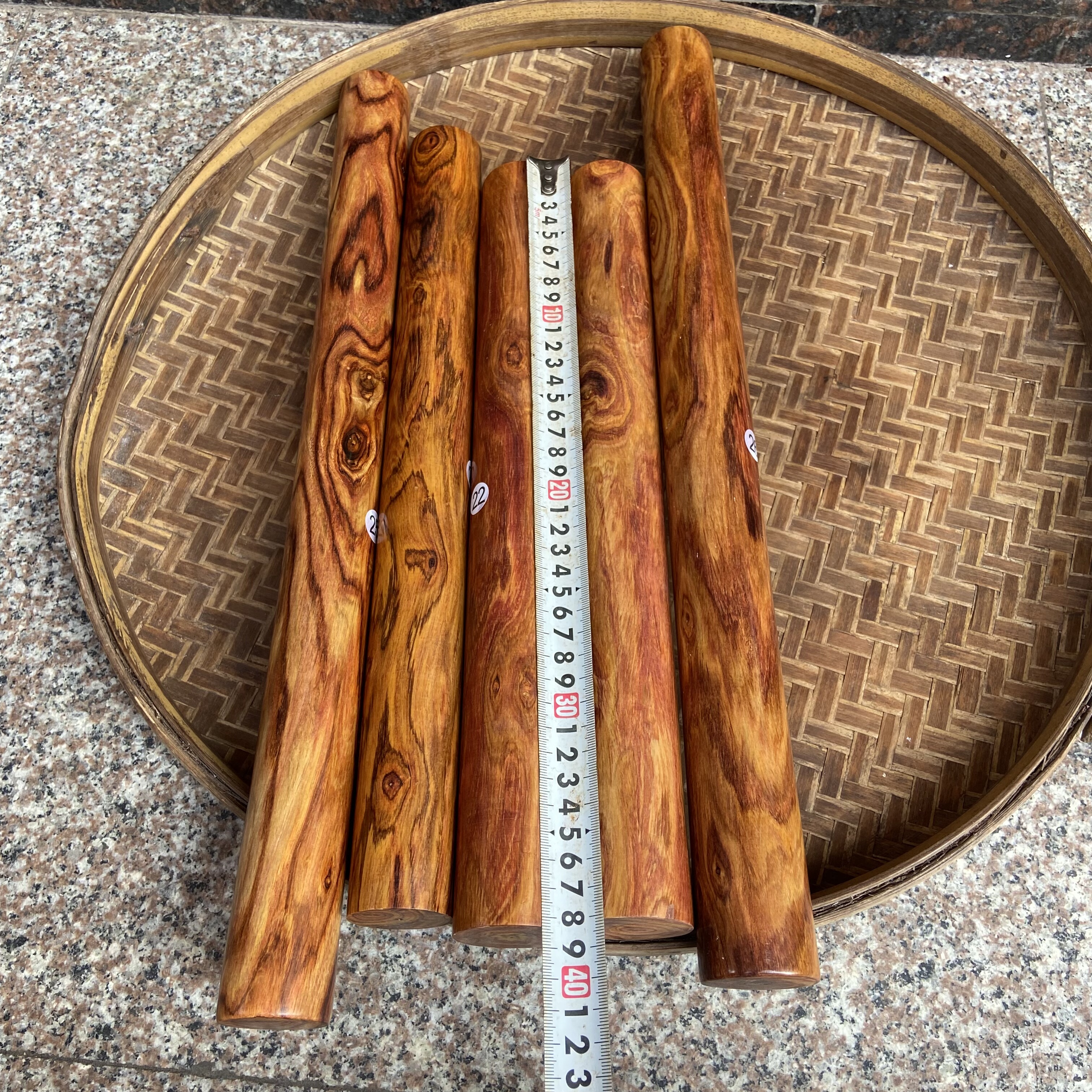 越南黄花梨降香黄檀木料珠子料手柄料木棍料一物一拍！