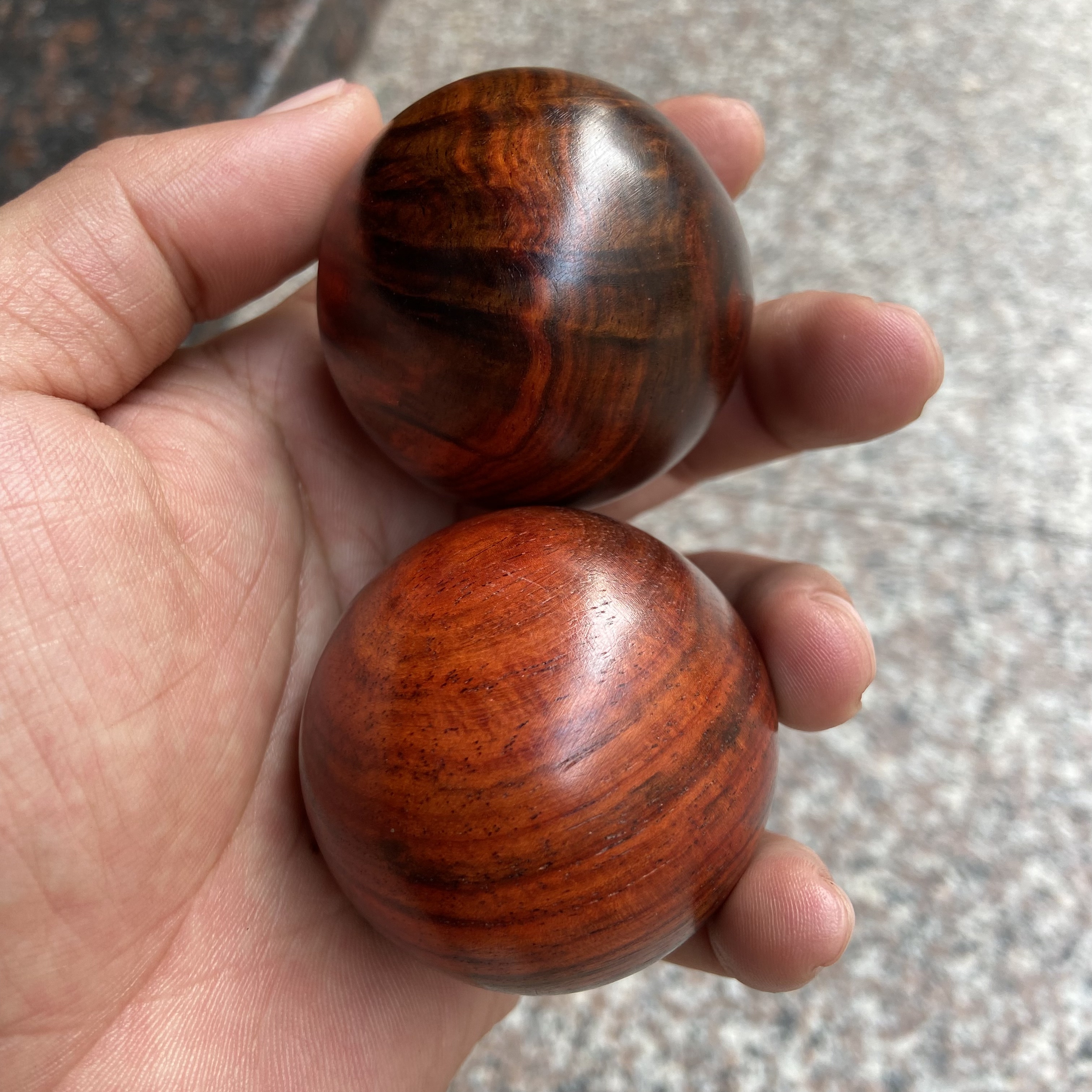 正品老挝大红酸枝交趾黄檀实木手球手把件文玩手球.一物一拍