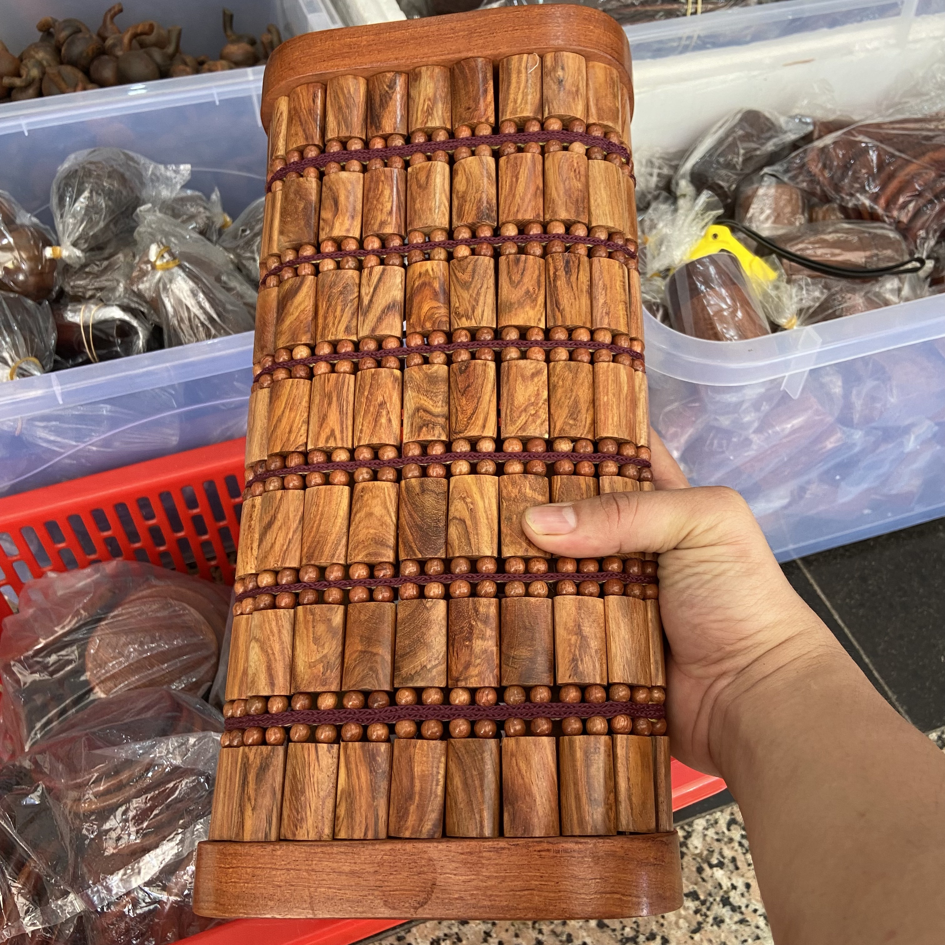 精品越南黄花梨降香黄檀原木老料原木枕头无漆无蜡