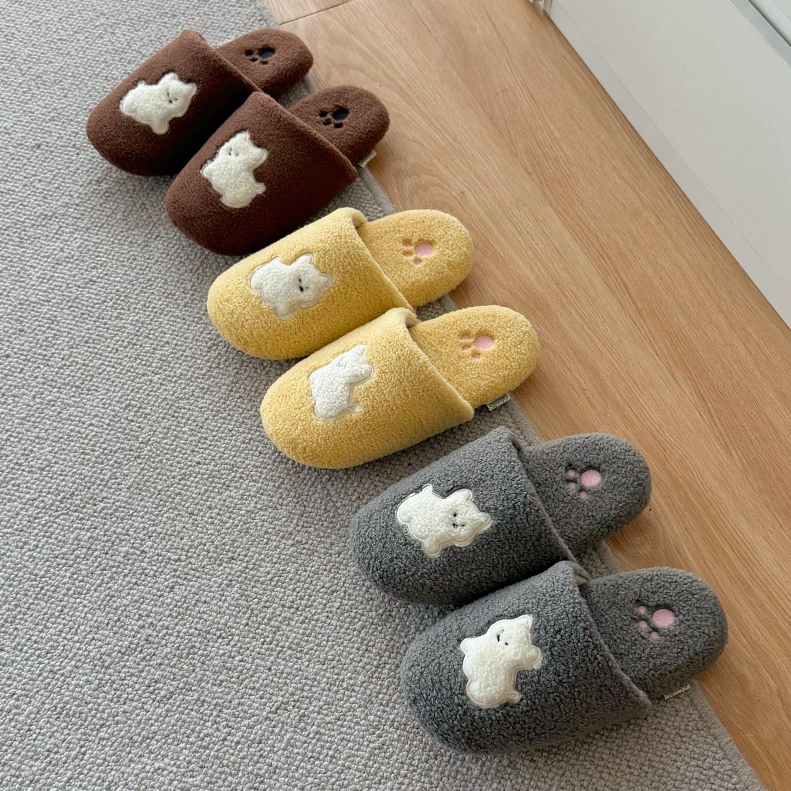 毛毛绒静音无声棉拖鞋女秋冬季室内居家用软底卡通西高地小狗棉拖