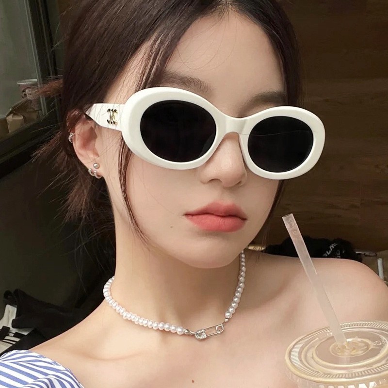 复古白色大框椭圆形高级质感墨镜女潮方圆脸欧美辣妹显瘦太阳眼镜