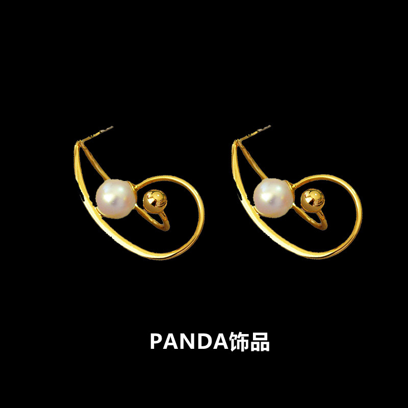 PANDA饰品 几何缠绕小众设计感黄铜珍珠925银针耳钉气质女耳环