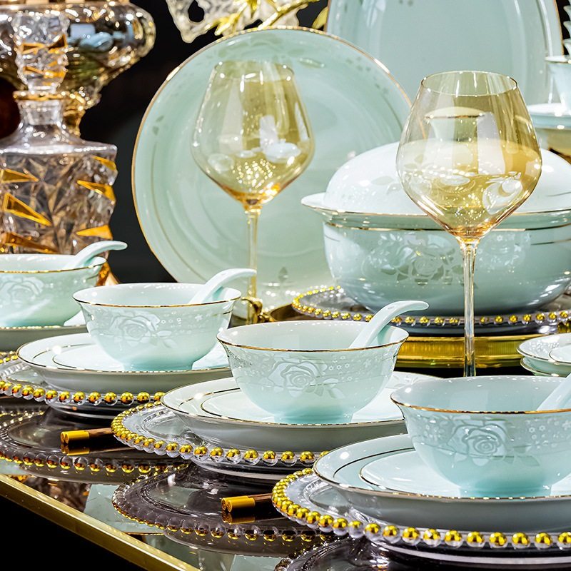 景德镇高白瓷碗盘套装家用活动礼品中式轻奢碗筷碟子组合全套新款