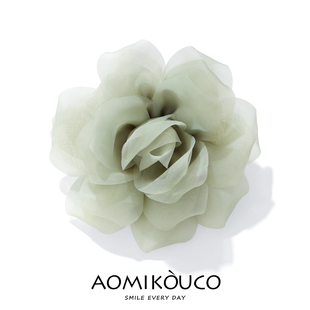 法式绢纱山茶花布艺胸针高级感2025新款超仙连衣裙外套配饰别针女