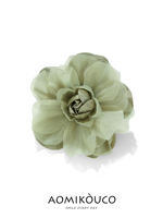 Summer gentle and budding, handcrafted fabric brooches, high-end women's luxurious and elegant, light brooches, dress accessories thumbnail 5