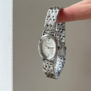 百搭精致轻奢显贵石英表 手表女时尚 NAIDU时尚 高级感钢丝带指针式