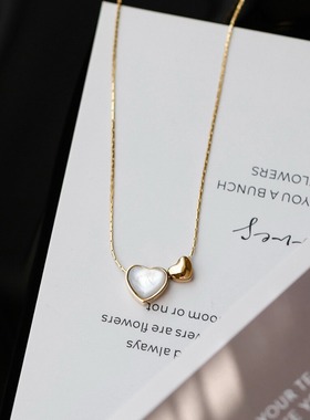 爱心贝母项链女钛钢不掉色小众设计感金色桃心锁骨链精致百搭颈链