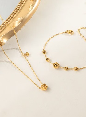 山茶花项链手链女钛钢不掉色简约高级感小众百搭花朵玫瑰花锁骨链