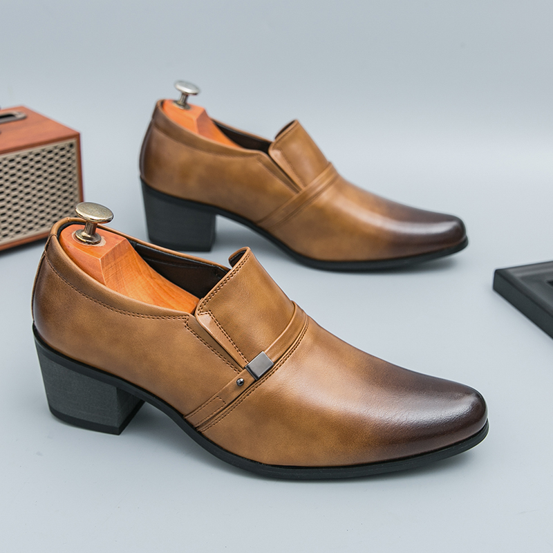 高级感翘头皮鞋男款百搭尖头高跟