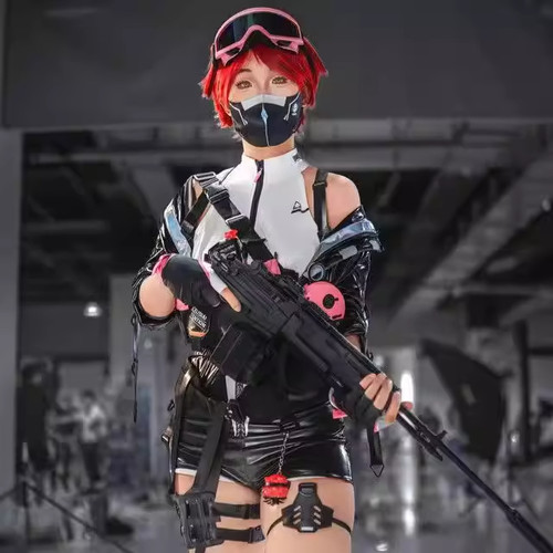 三角洲行动佐娅红皮蛊女医cos