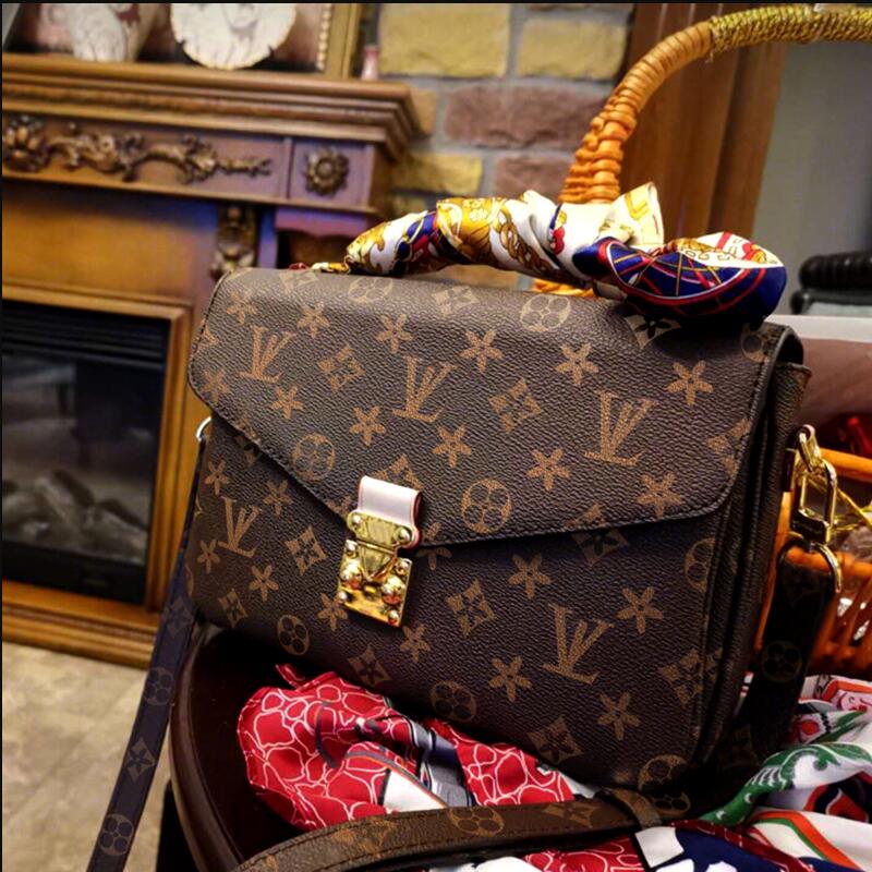 v-lv2019新款时尚女包老花奢侈品邮差包单肩斜挎手提百搭真皮女包|ruв категории Сумки, Г - жа сумки - от Buy2taobao.com для оказания профессиональной услуги покупки агента Taobao